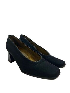 Stuart Weitzman Chunky Black Heels W/ Twisted Piping Edge Sz 8